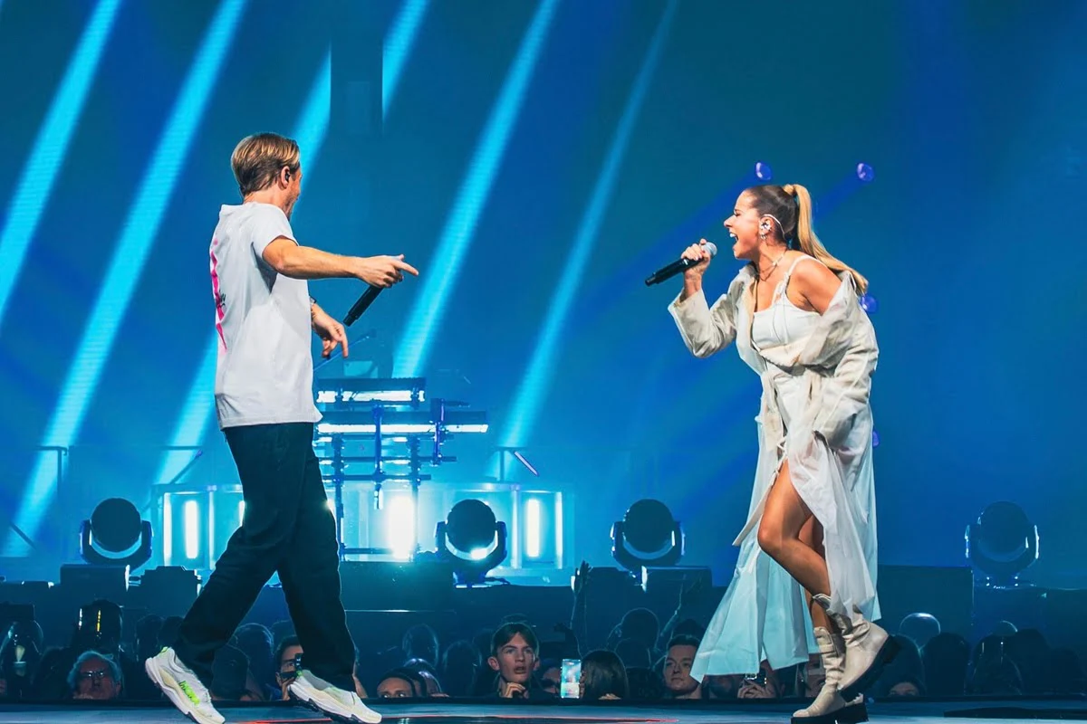 Regi Pinxten en Laura Tesoro brengen nieuwe single uit